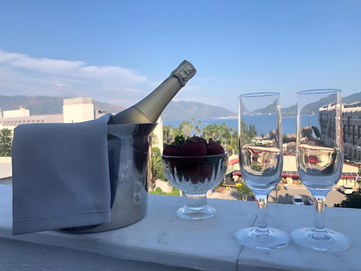 Berry Bella Hotel マルマリス エクステリア 写真
